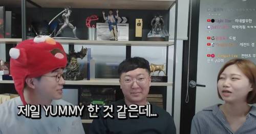 슈카월드도 부러워하는 모든 유튜버들의 꿈.jpg