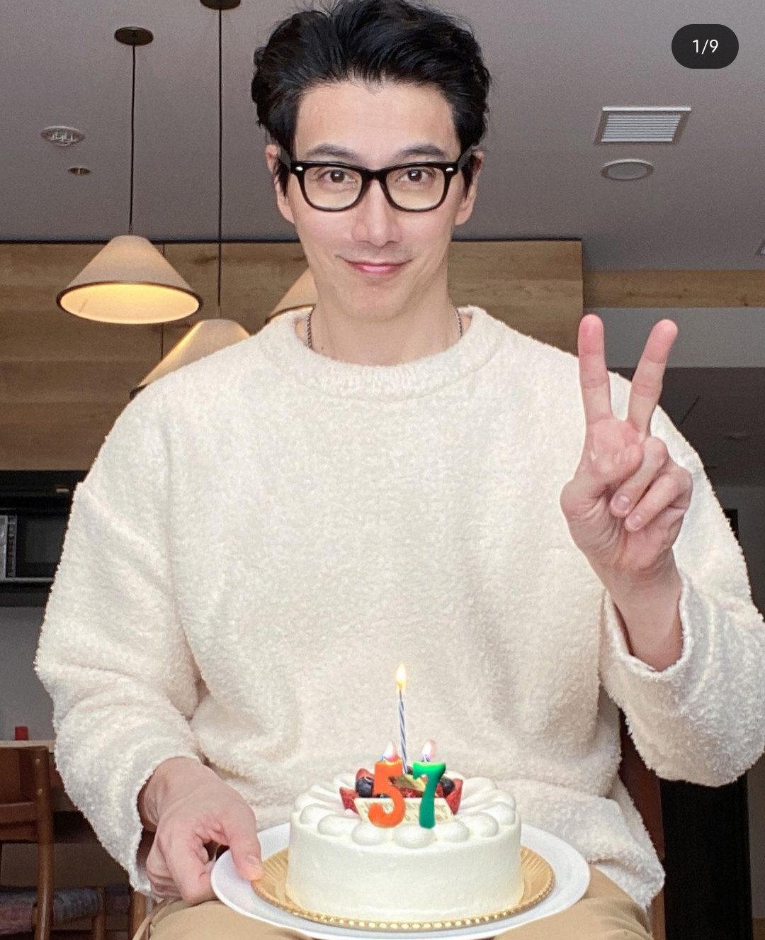 SNS에서 화제인 동안 모델.jpg