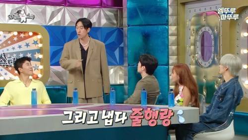 고등학생 때 머리 염색했다가 아버지에게 심하게 혼난 빽가.jpg