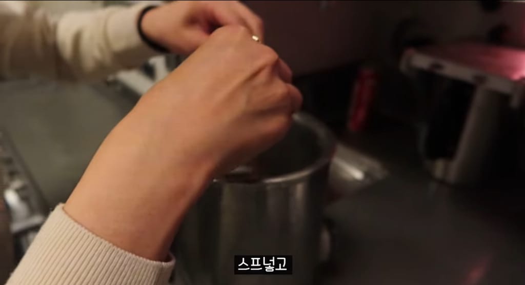 대한항공 비즈니스석 라면 끓이는 법.jpg