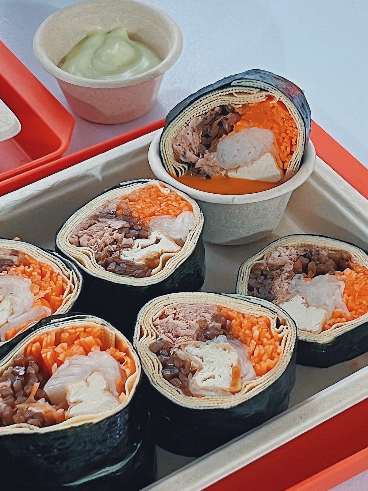 서브웨이처럼 재료 선택하면 말아주는 김가네 김밥 팝업 스토어