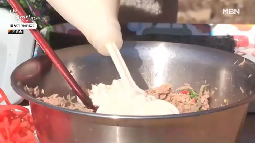 김밥집 사장님이었다는 자연인의 밥상