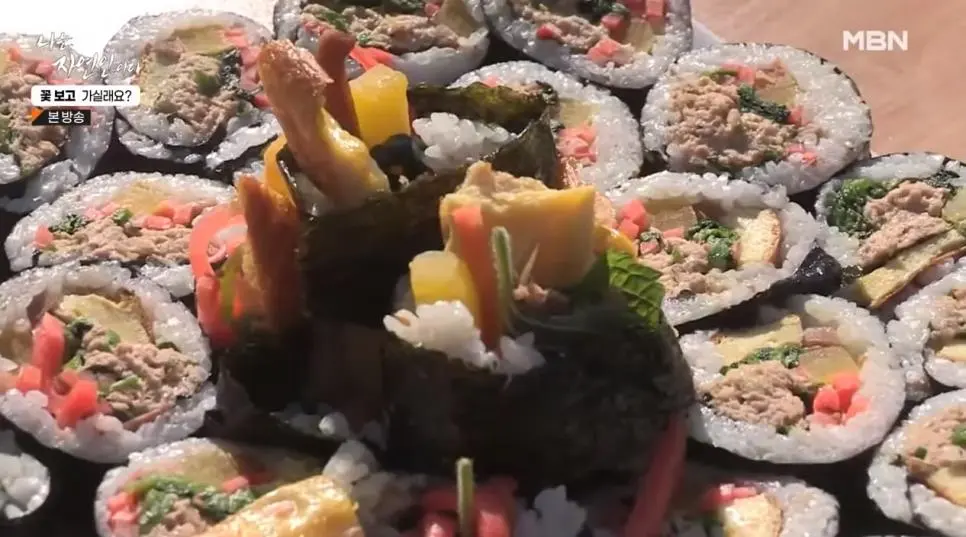 김밥집 사장님이었다는 자연인의 밥상