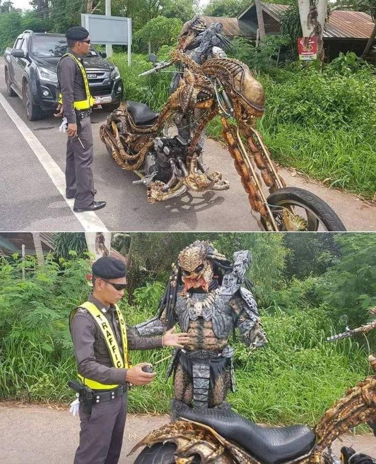 교통경찰한테 걸린 바이커.jpg