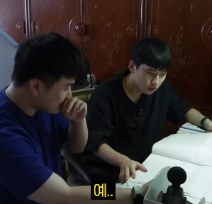 교대 목표로 5번째 수능 준비중인 29살 독서실 총무.jpg
