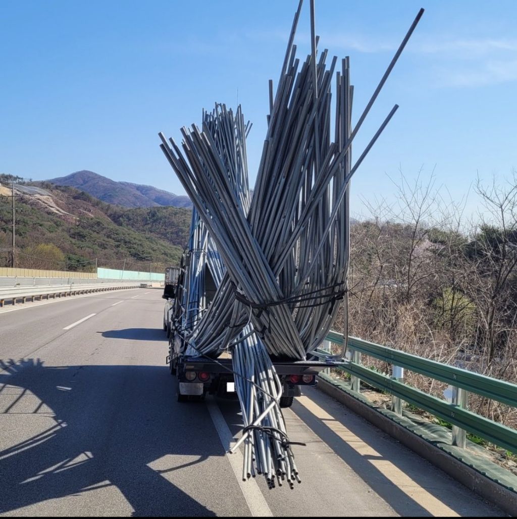 과적차량 적발.jpg