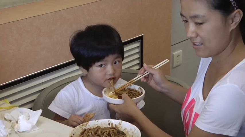 중국인들이 줄서서 먹는다는 하얼빈 맛집.jpg