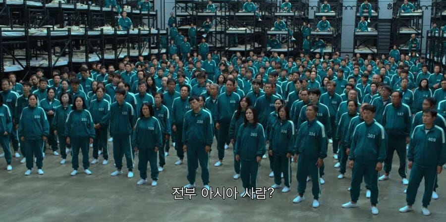 오징어 게임을 비판한 영국의 인문학자