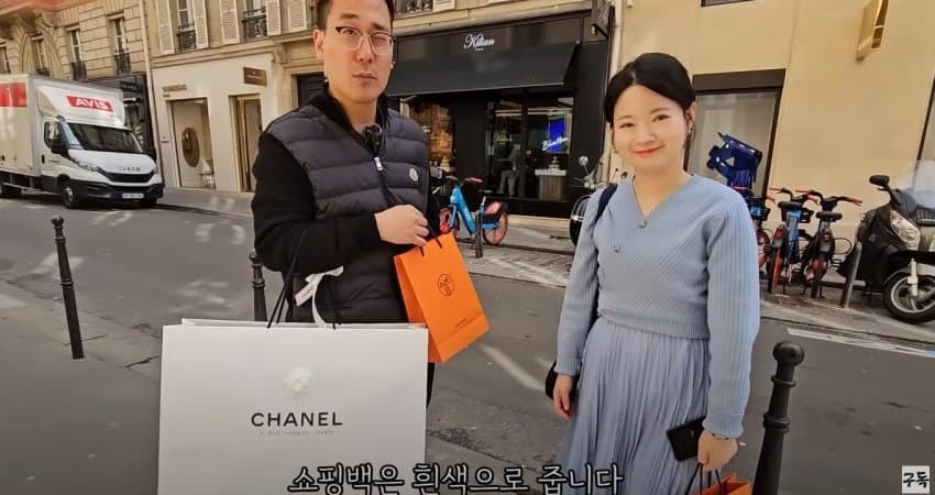 유럽명품 쓸어담아 돈버는 사람