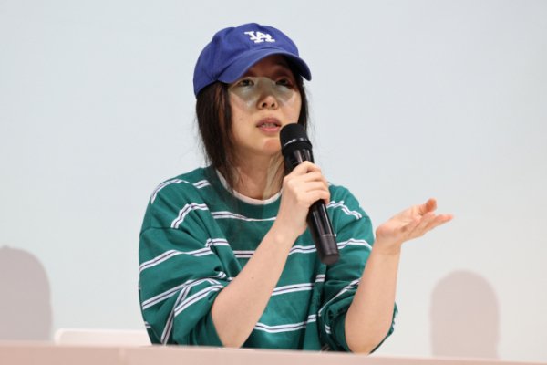 민희진 기자회견 코스프레 해봤다.