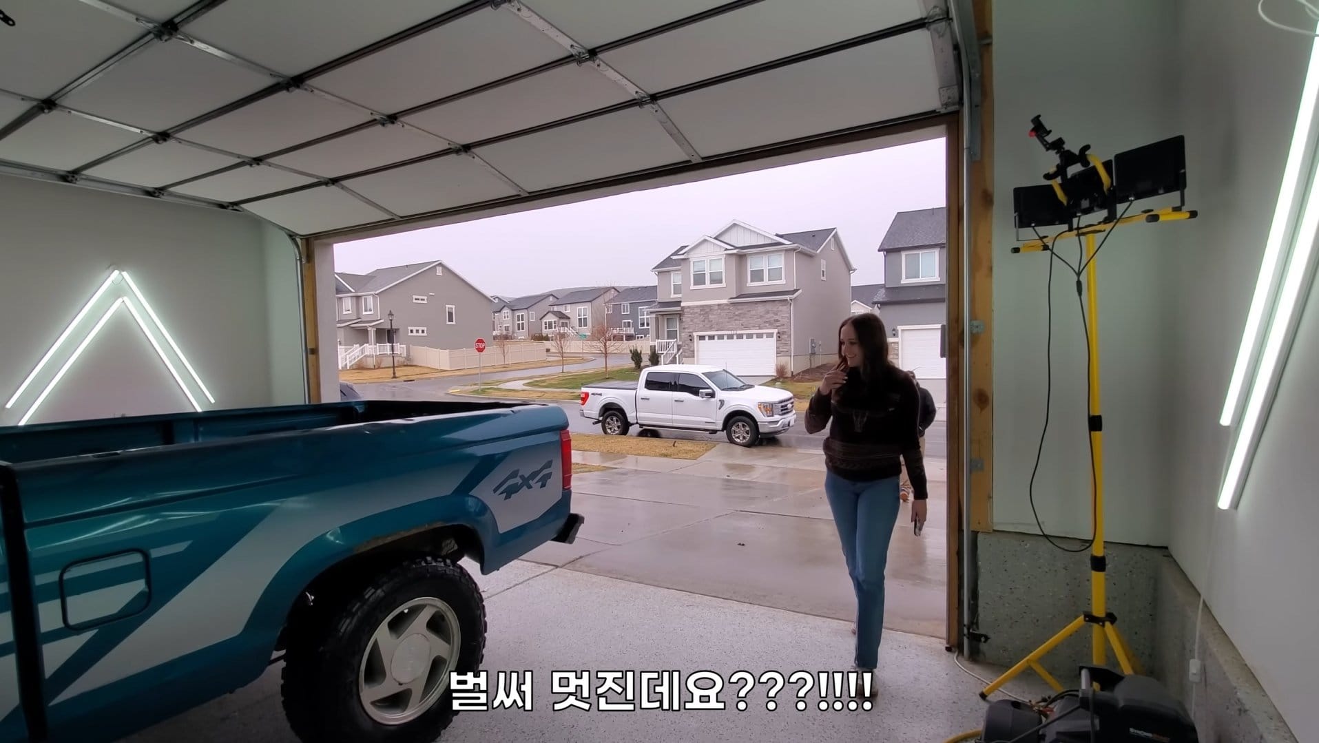 고3 여학생이 돈 모아서 구입한 자동차