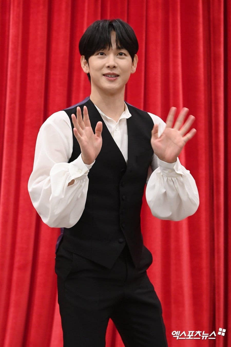 임시완 밀랍인형 공개 행사장 사진