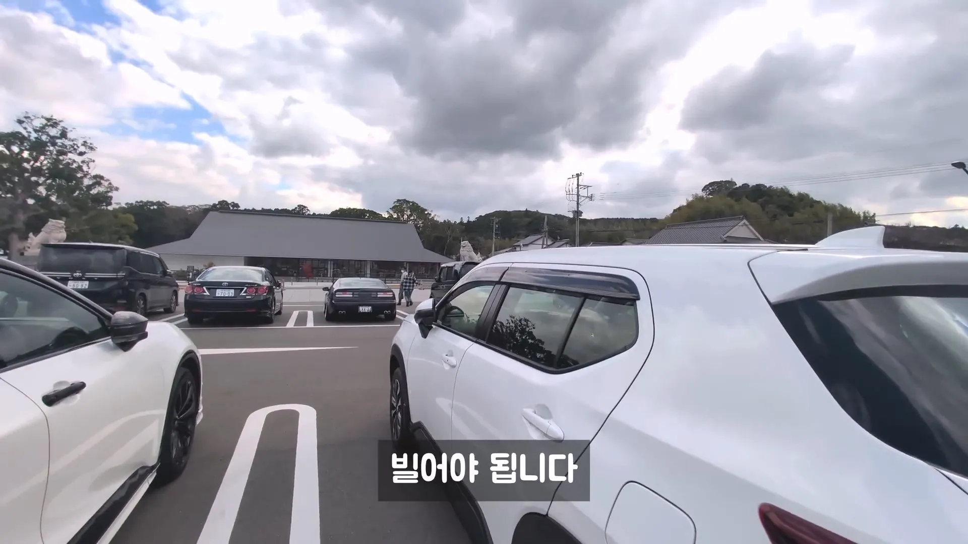 일본사람들이 새차사면 무사고버프받으러가는 신사 ㅋㅋ