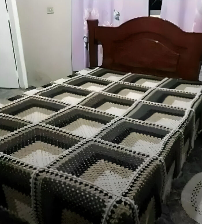 어느 어머님이 직접 뜨개질한 3D 담요...