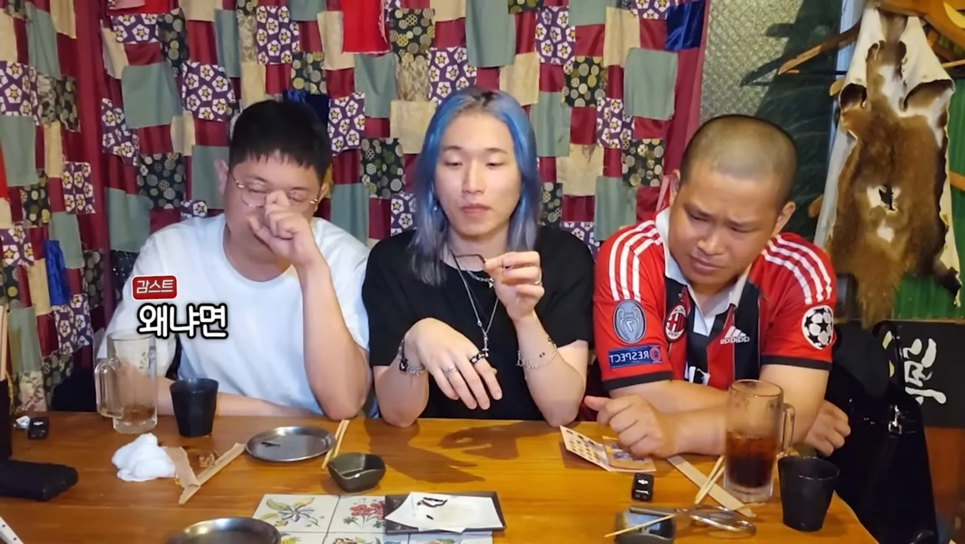 🐴)약혐)인방) 감스트가 일본 괴식 전문점에서 먹은 괴식들