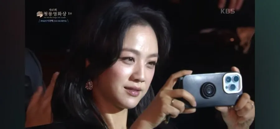 시상식을 장례식으로 만들어버린 이찬혁