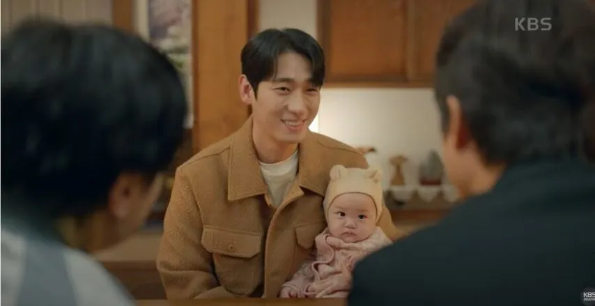 드라마인데 연기 아니고 찐으로 귀여워 하는것 같음