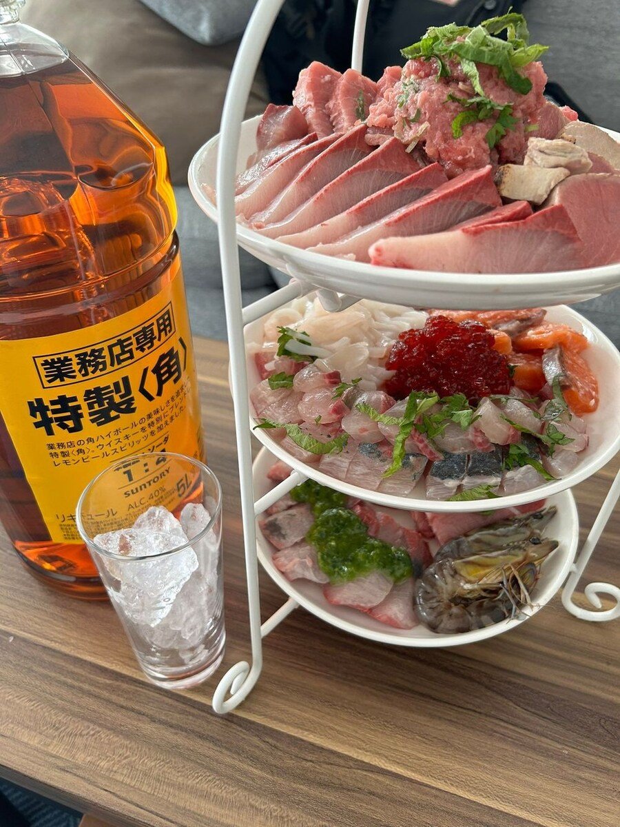 요즘 일본에서 유행이라는 사나이 티파티 세트