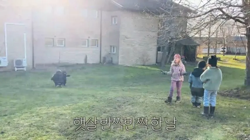 일본 갔다온 스웨덴 시누이가 자랑스럽게 보여준 후기짤들