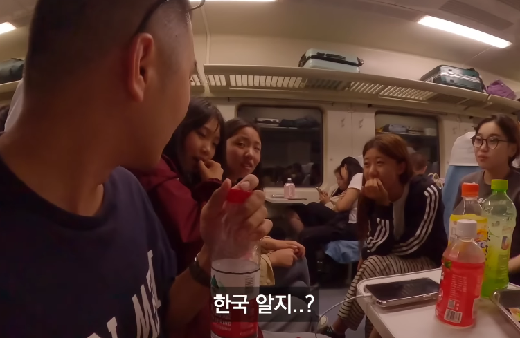 중국에서 여고생이 한국 모른다고 하면 듣는 말 ...JPG