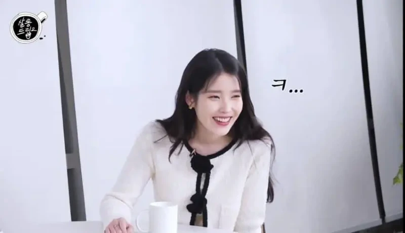 아이유피셜 가장 어이없었다는 억까.jpg