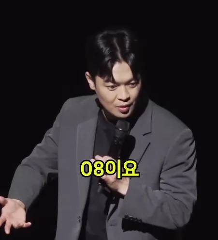 [스압] 소령을 갈구는 병장 출신 스탠드업 코미디 개그맨.jpg