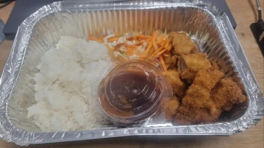 한끼 13800원이지만 회사밥에 불만없는 이유.jpg