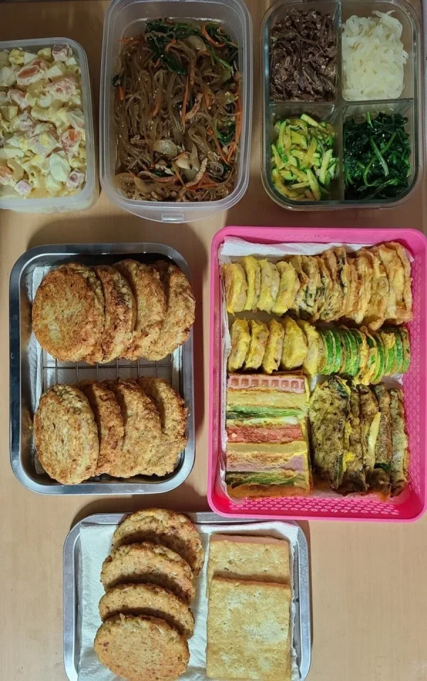 신입사원 엄마 제사날에 집들이 가겠다는 직장 동료들