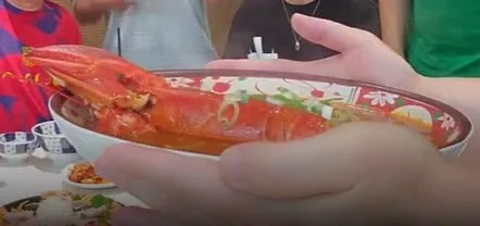 어느 인방 BJ가 이번에 오픈하는 피시방 음식퀄리티 ㄷㄷ