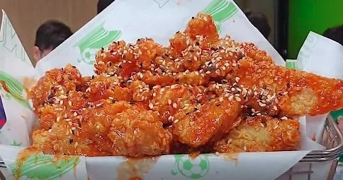 어느 인방 BJ가 이번에 오픈하는 피시방 음식퀄리티 ㄷㄷ