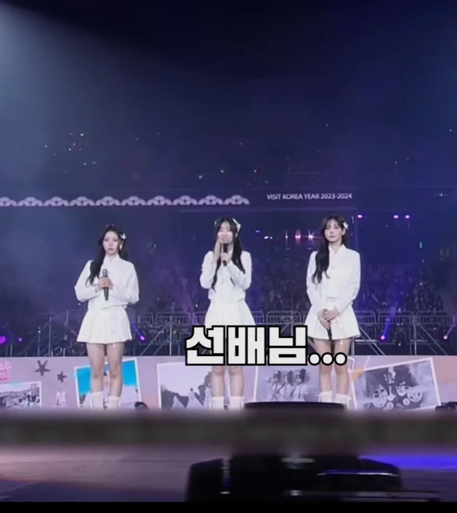 아이돌들의 엄격한 선후배 문화.jpg