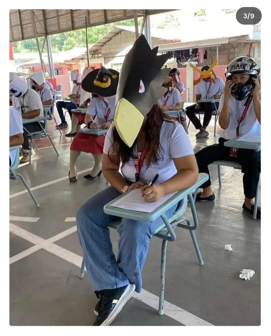 컨닝 방지 모자 만들어오세요.jpg