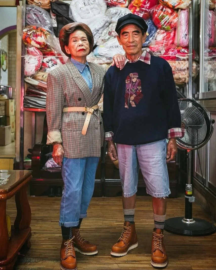 손님들이 안찾아가는 옷으로 화보찍는 세탁소 사장부부