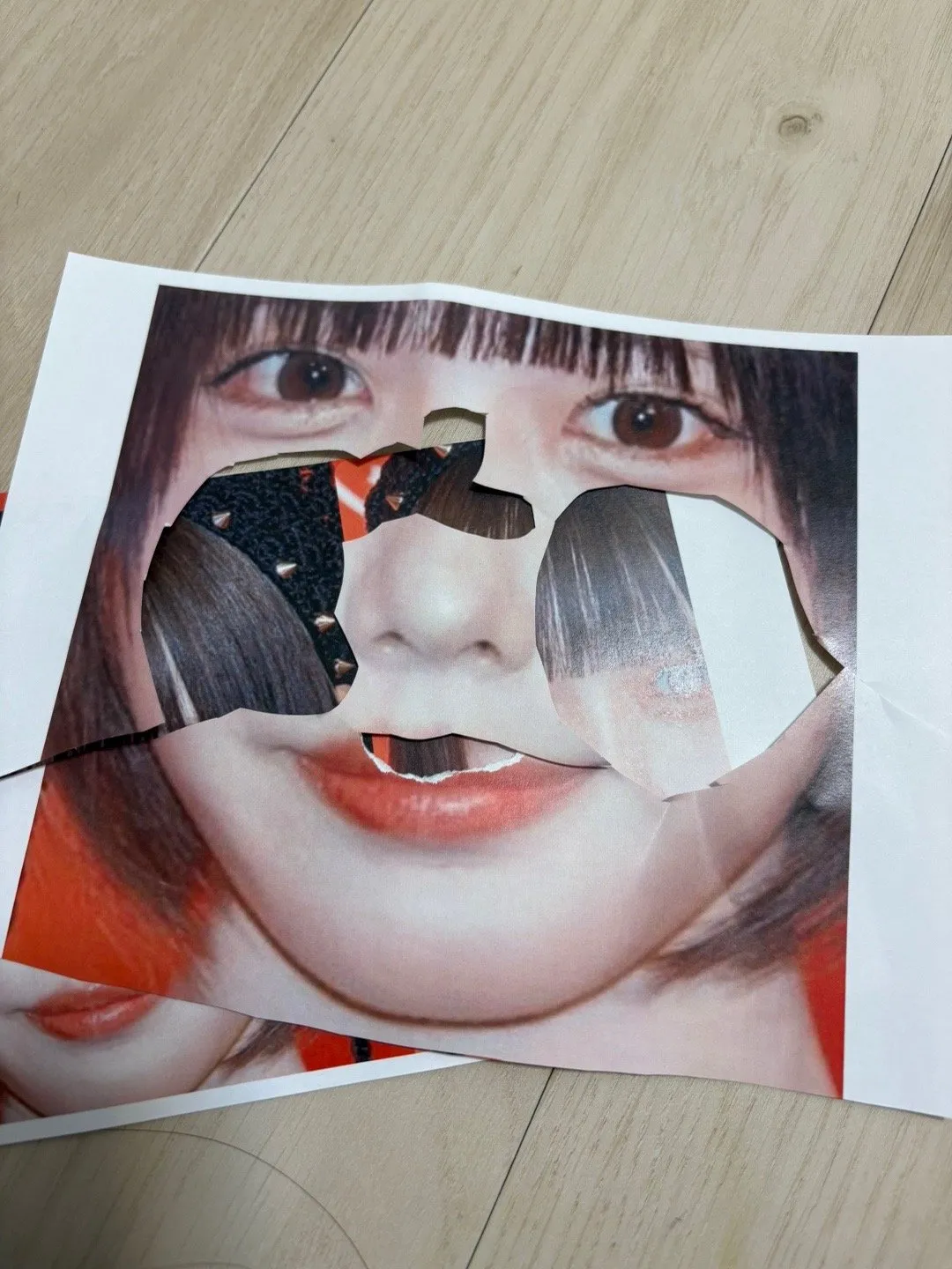 좋아하는 사람이나 좋아하는 연예인을 집에서 매일 만나는 방법을 만든 일본인 . Jpg