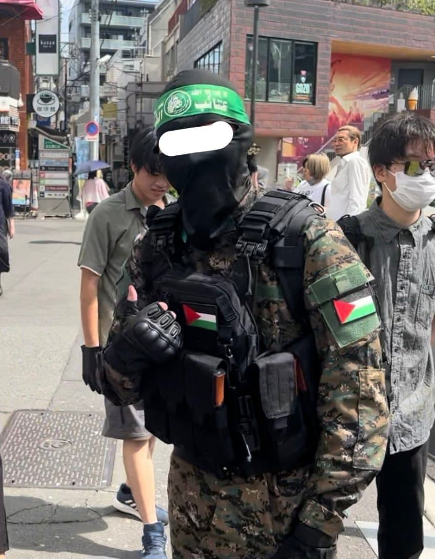 어지러운 일본인의 코스프레