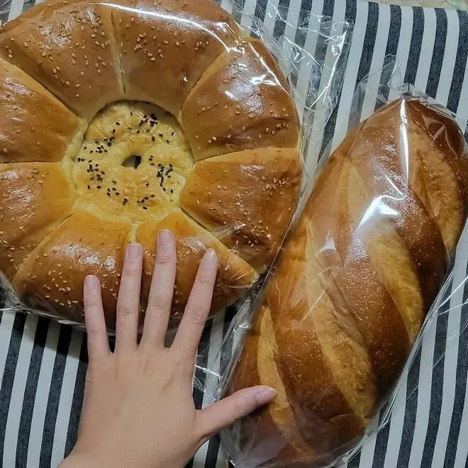 광주 고려인마을에서 파는 만화에 나올거 같은 빵