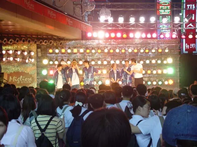 동대문 쇼핑몰 전성기 시절.jpg