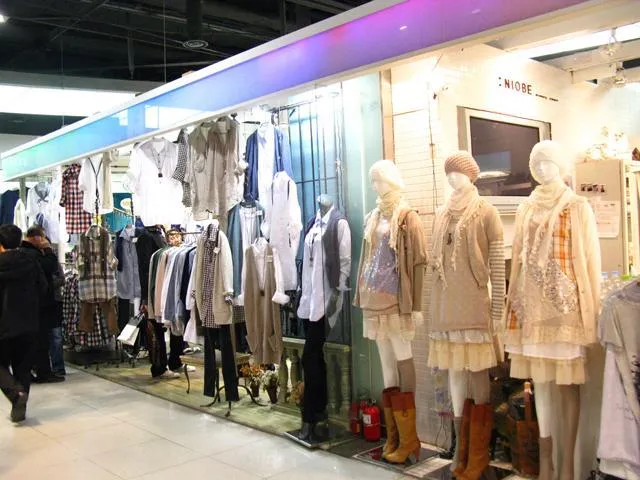 동대문 쇼핑몰 전성기 시절.jpg