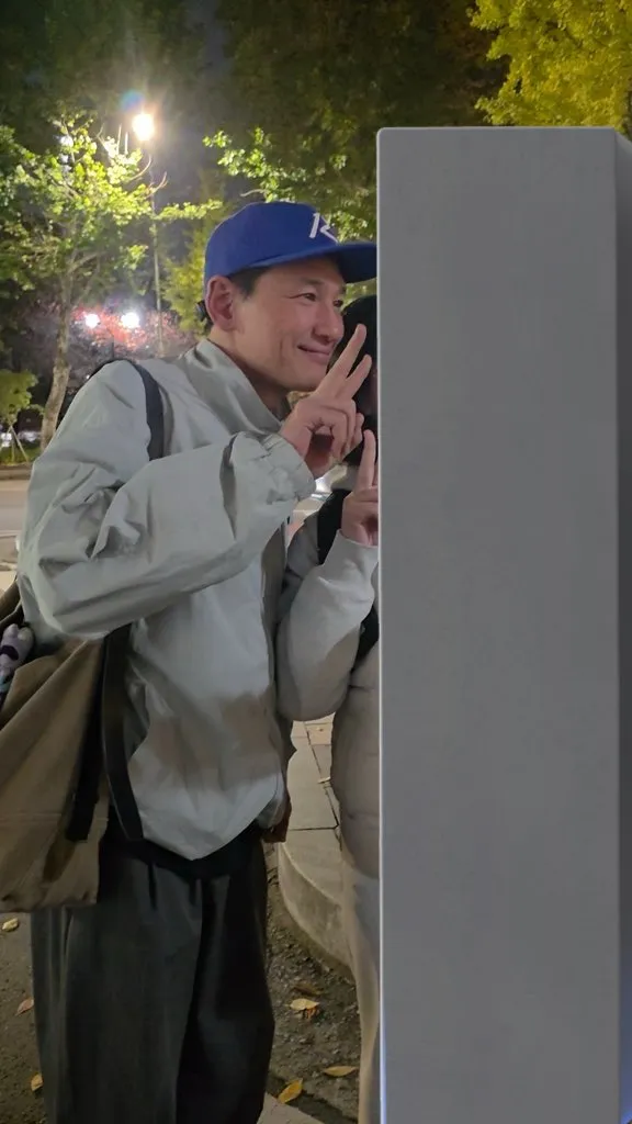 황정민을 직접 찾아갔더니 안녕~ 너는 누구니?