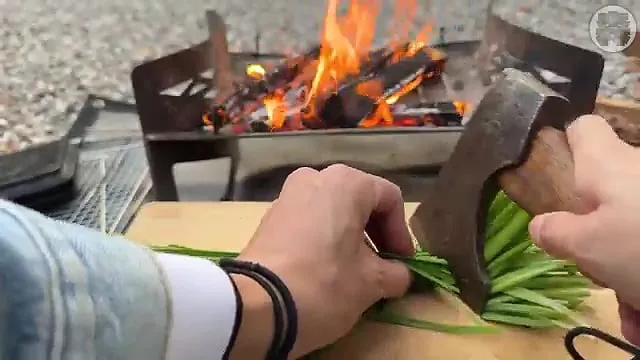 캠핑장에서 한식?을 해먹는 일본인