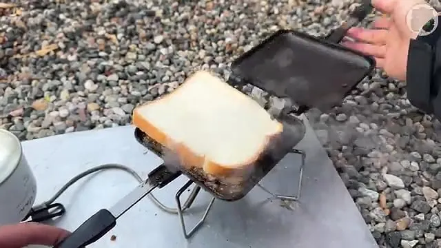 캠핑장에서 한식?을 해먹는 일본인