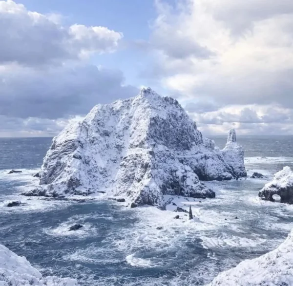 눈 내린 독도 사진