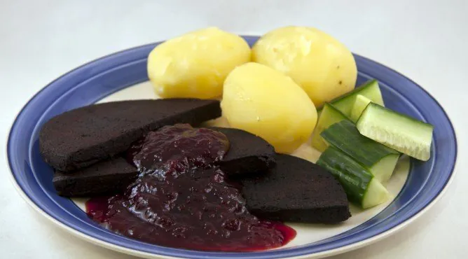 선지를 디저트로 먹는 혹은 먹었던 나라들