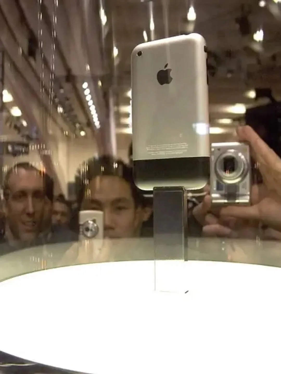 아이폰 최초 공개 순간