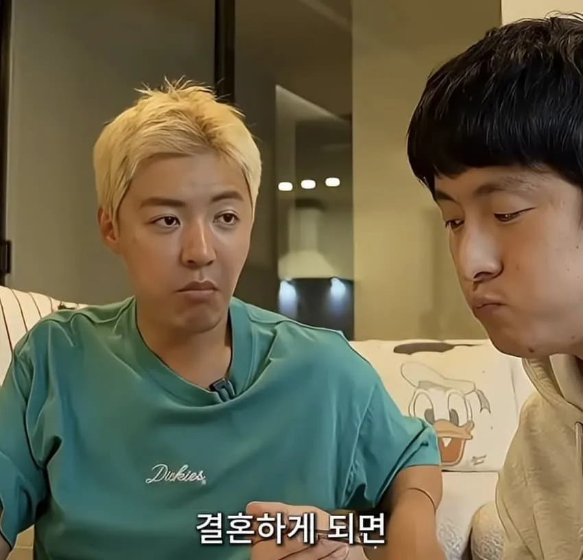 운동 선수와 결혼 하면 각오해야하는 이유...