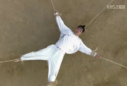 40분 안에 양손양발 네일아트와 화장을 완료하는 방법